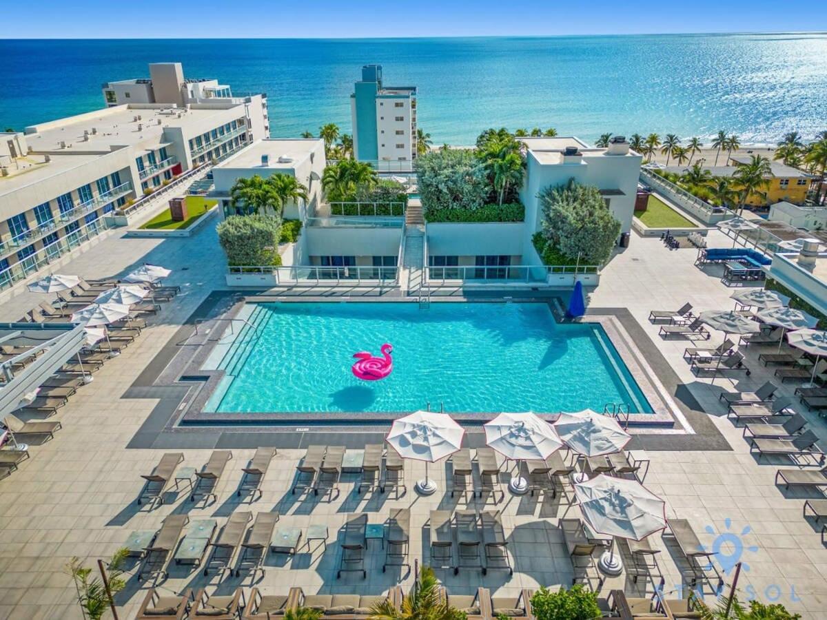 Rooftop Pool & Hot Tub - Gym - Hollywood Beach Kültér fotó