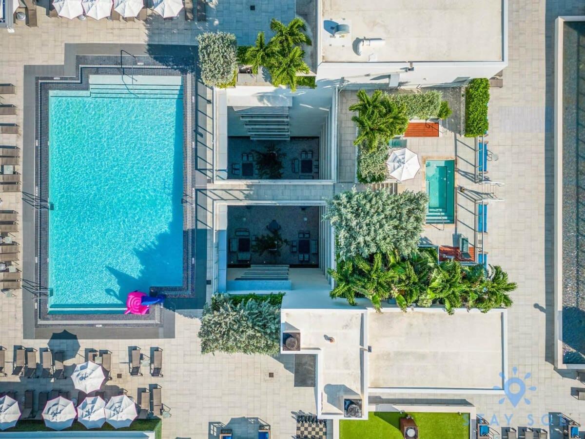 Rooftop Pool & Hot Tub - Gym - Hollywood Beach Kültér fotó